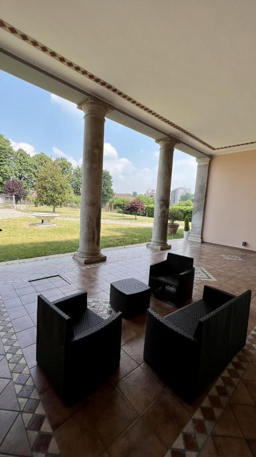 רוצאנו Suites Mansion מראה חיצוני תמונה