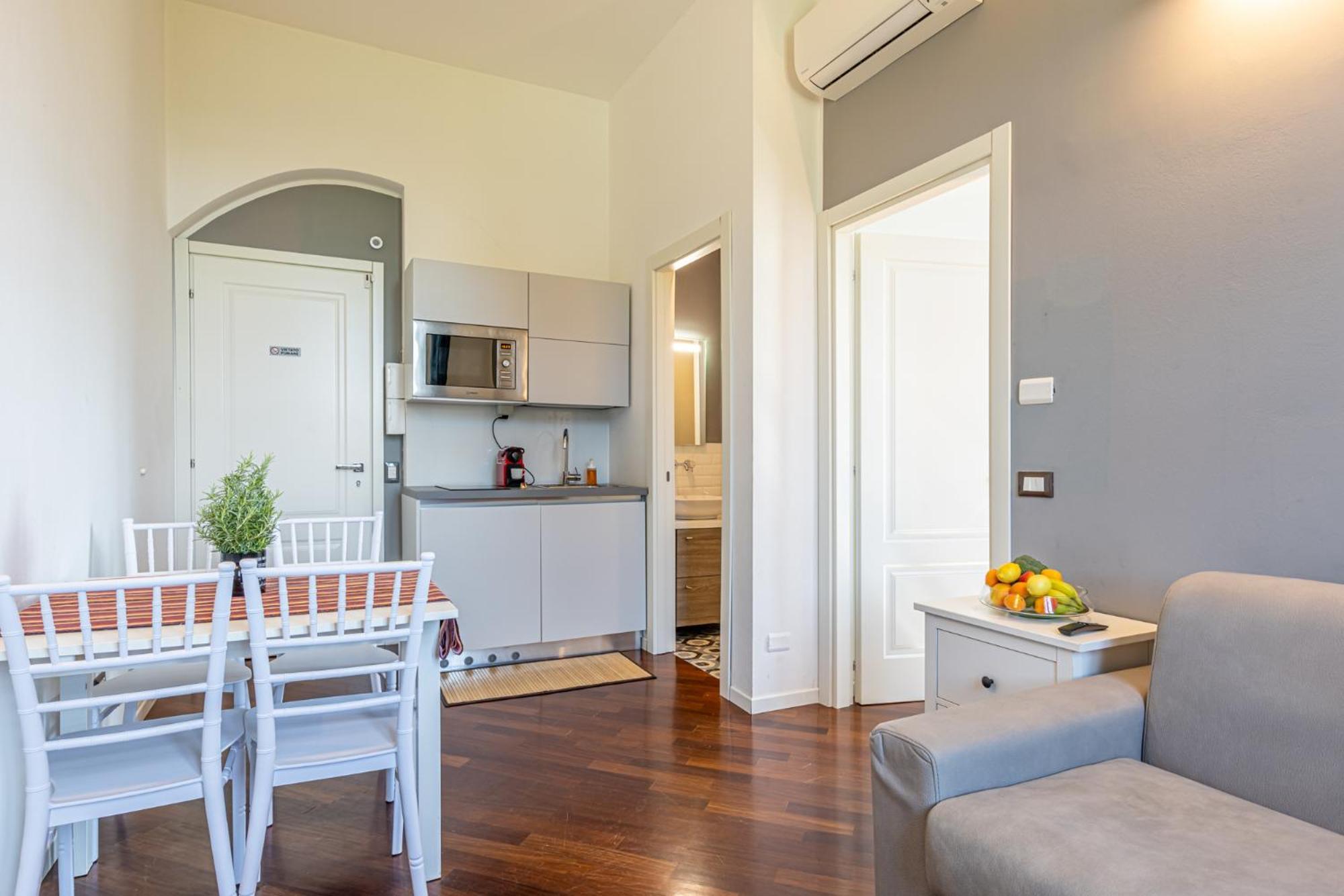רוצאנו Suites Mansion מראה חיצוני תמונה