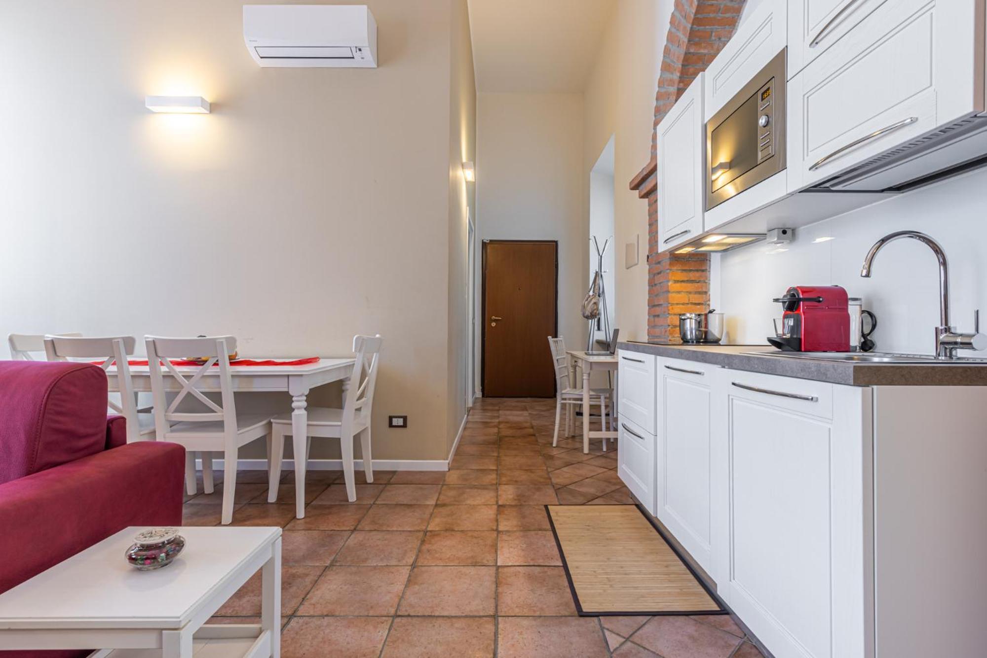 רוצאנו Suites Mansion מראה חיצוני תמונה
