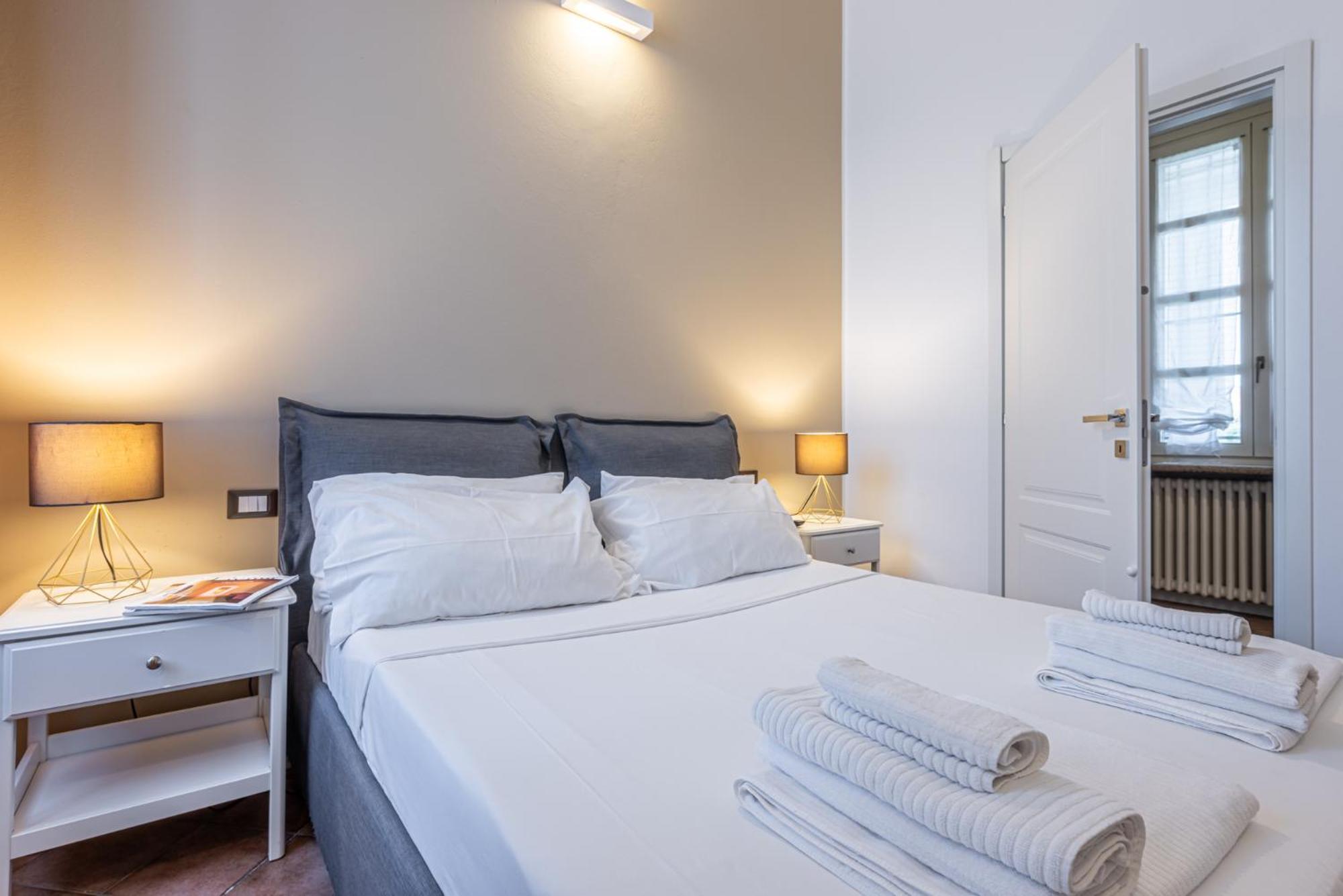 רוצאנו Suites Mansion מראה חיצוני תמונה