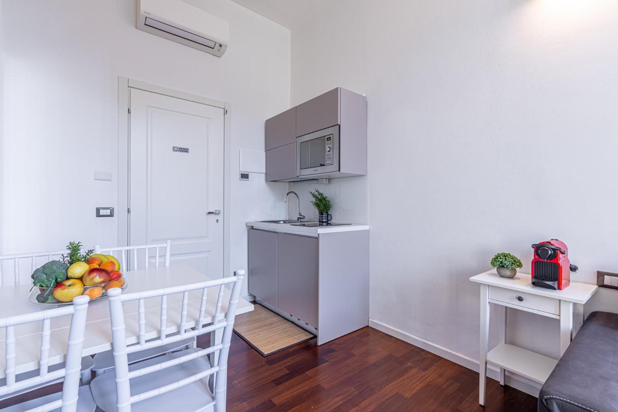 רוצאנו Suites Mansion מראה חיצוני תמונה