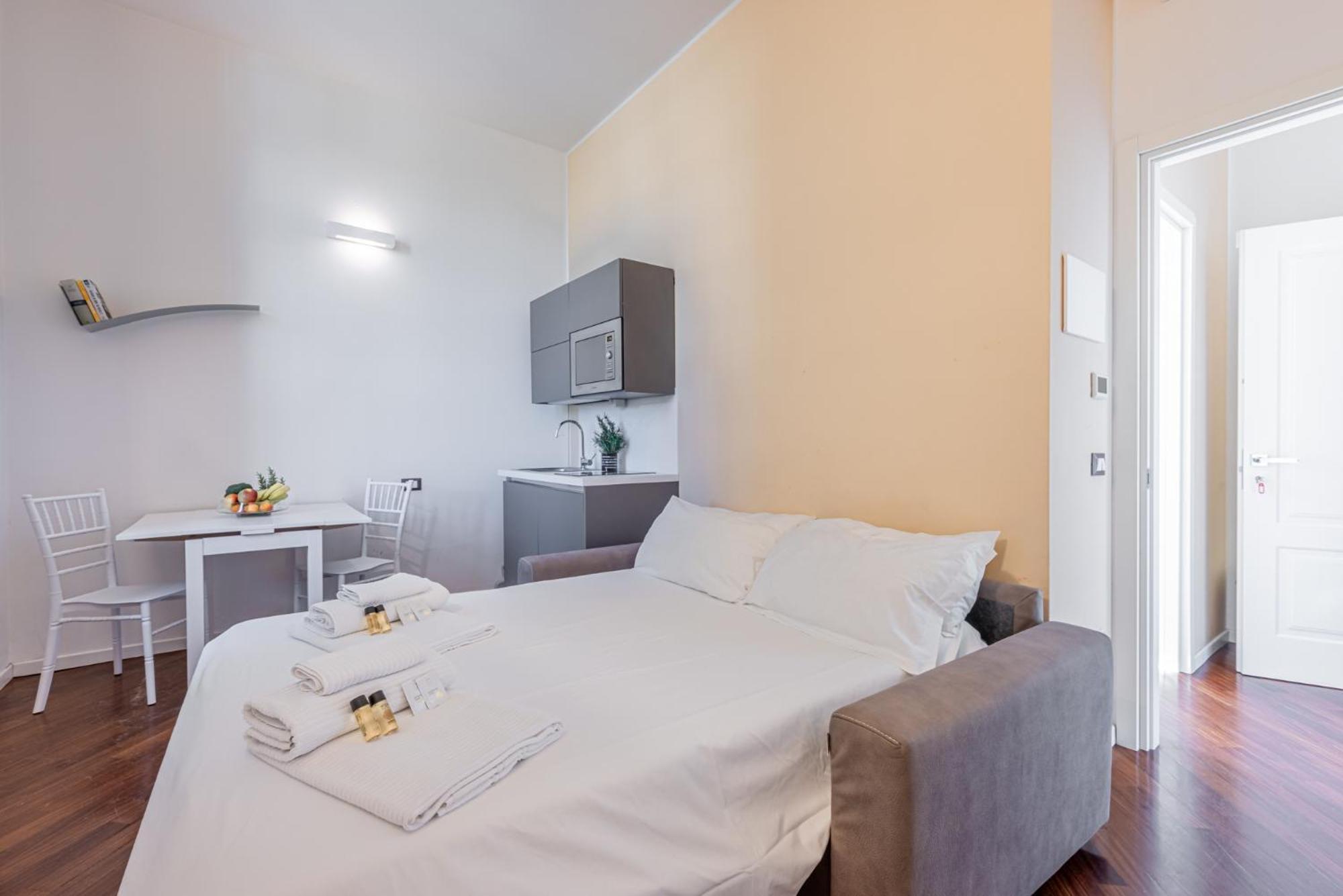 רוצאנו Suites Mansion מראה חיצוני תמונה