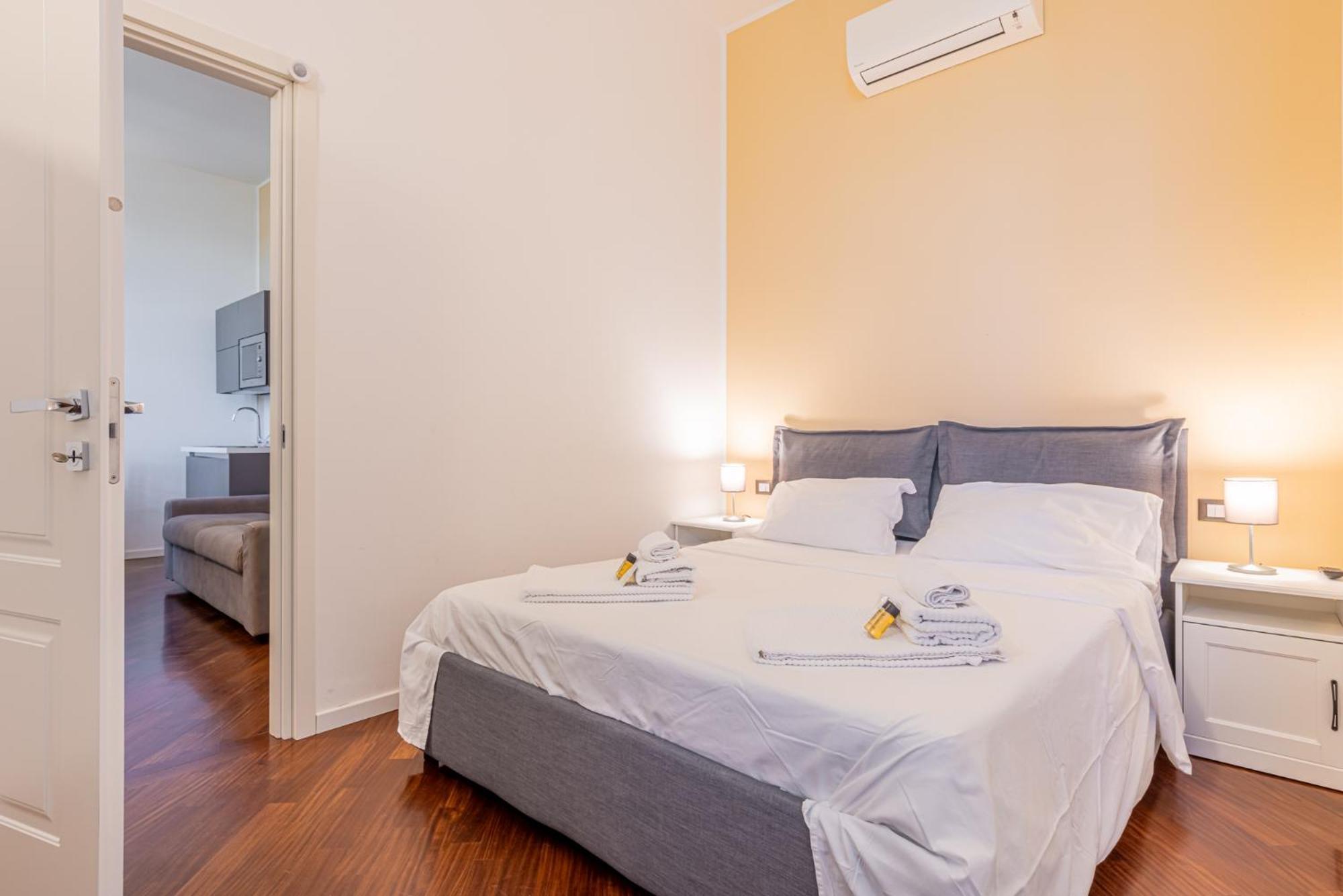 רוצאנו Suites Mansion מראה חיצוני תמונה