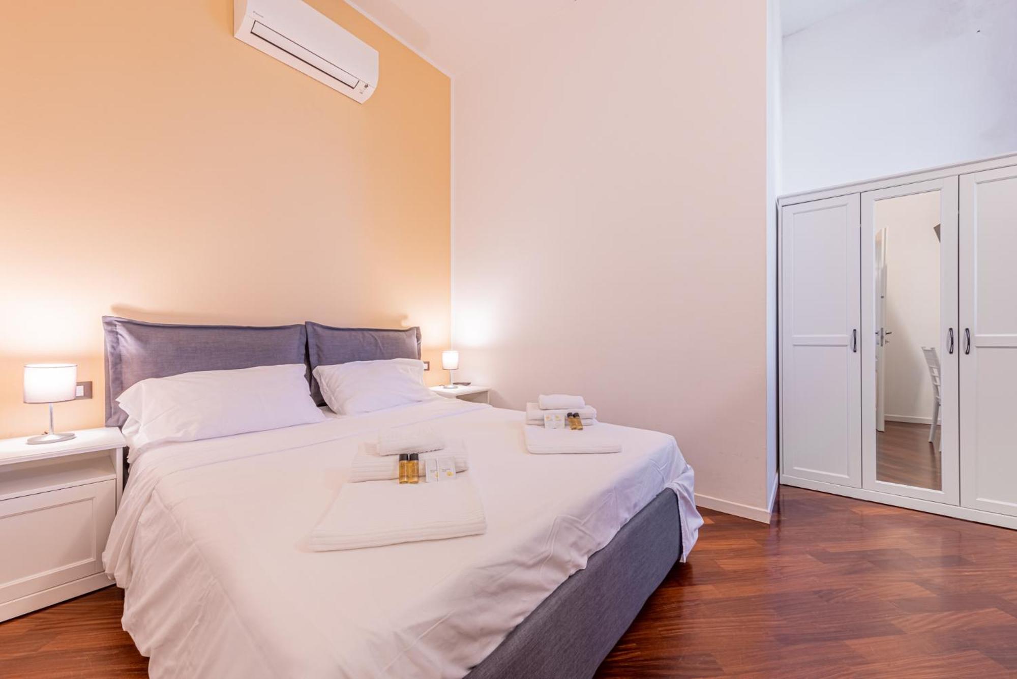 רוצאנו Suites Mansion מראה חיצוני תמונה